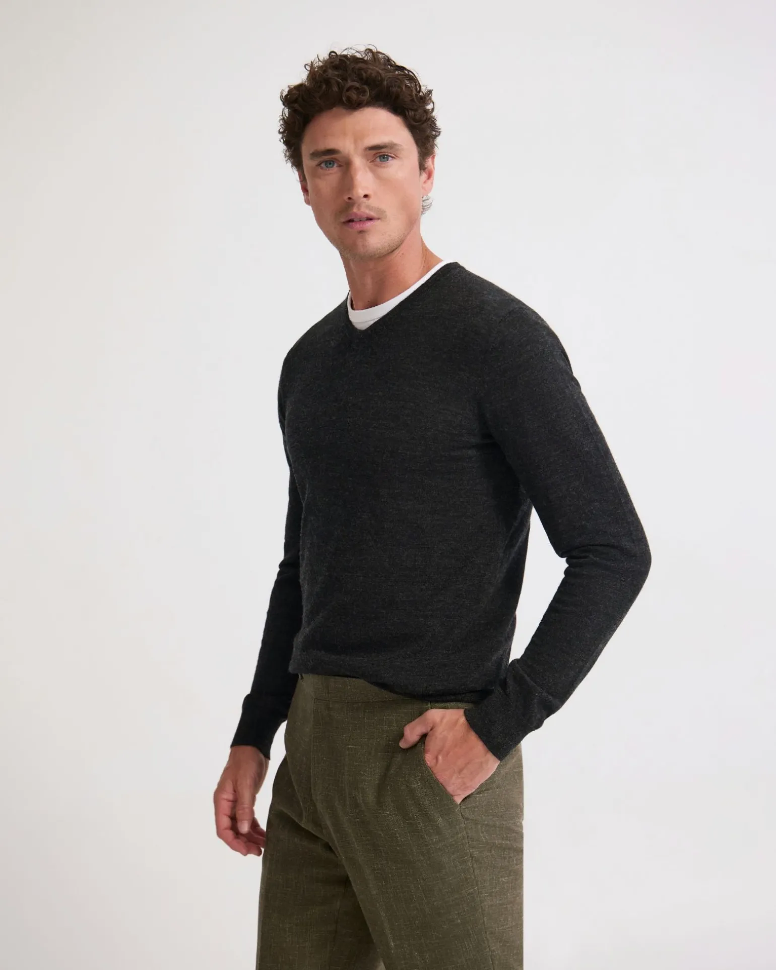 Basic V-Neck Pure Wool Pullover
