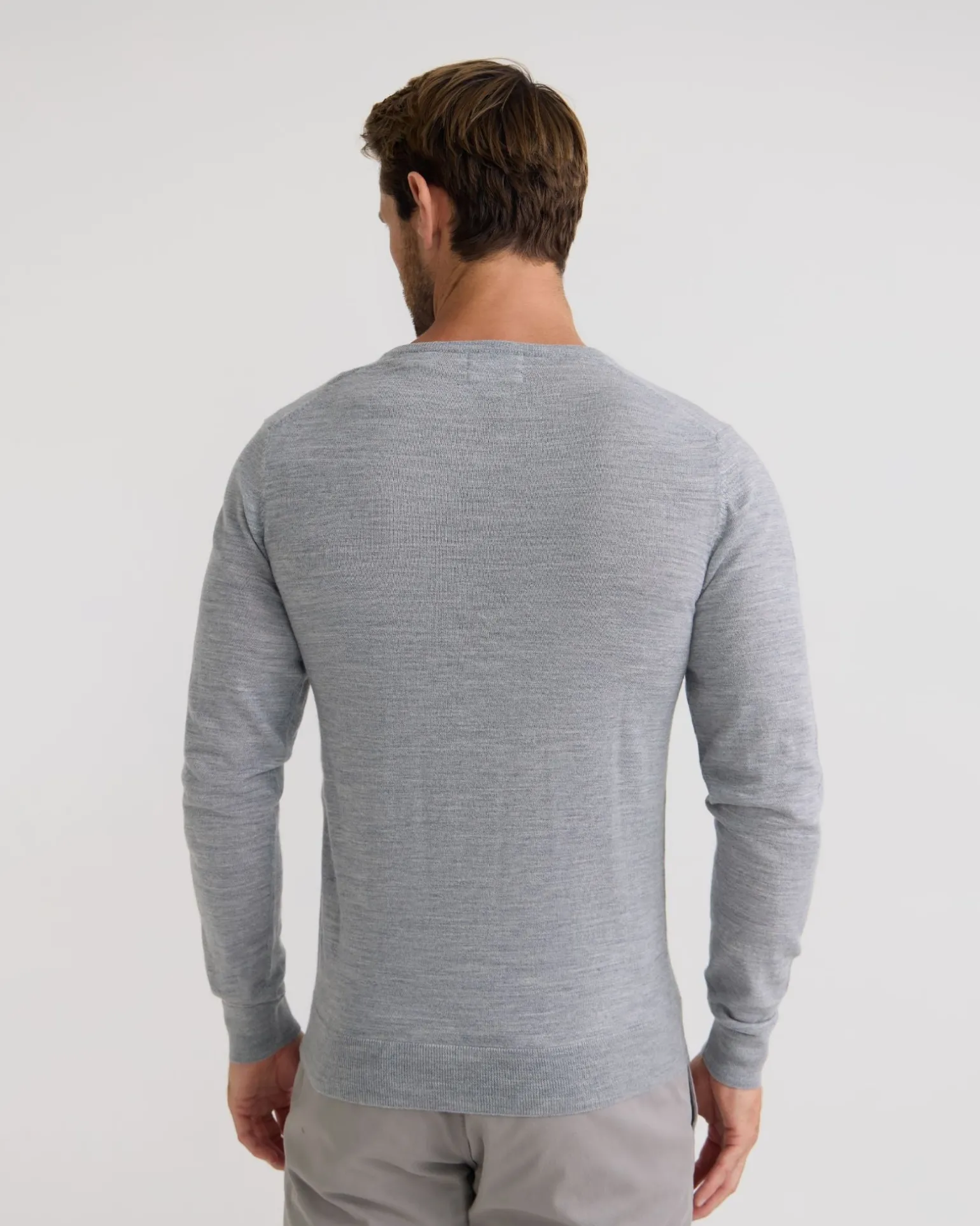 Basic V-Neck Pure Wool Pullover
