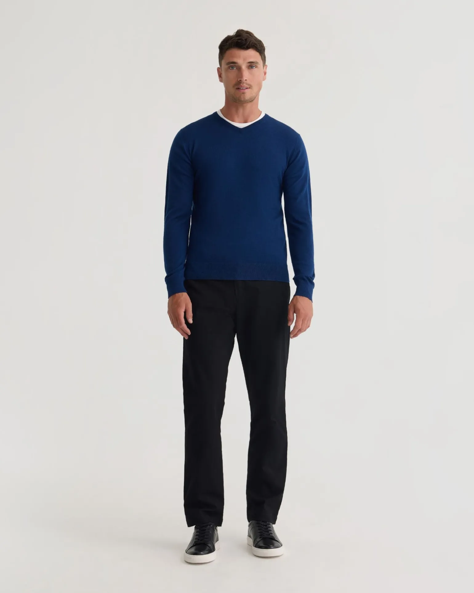 Basic V-Neck Pure Wool Pullover