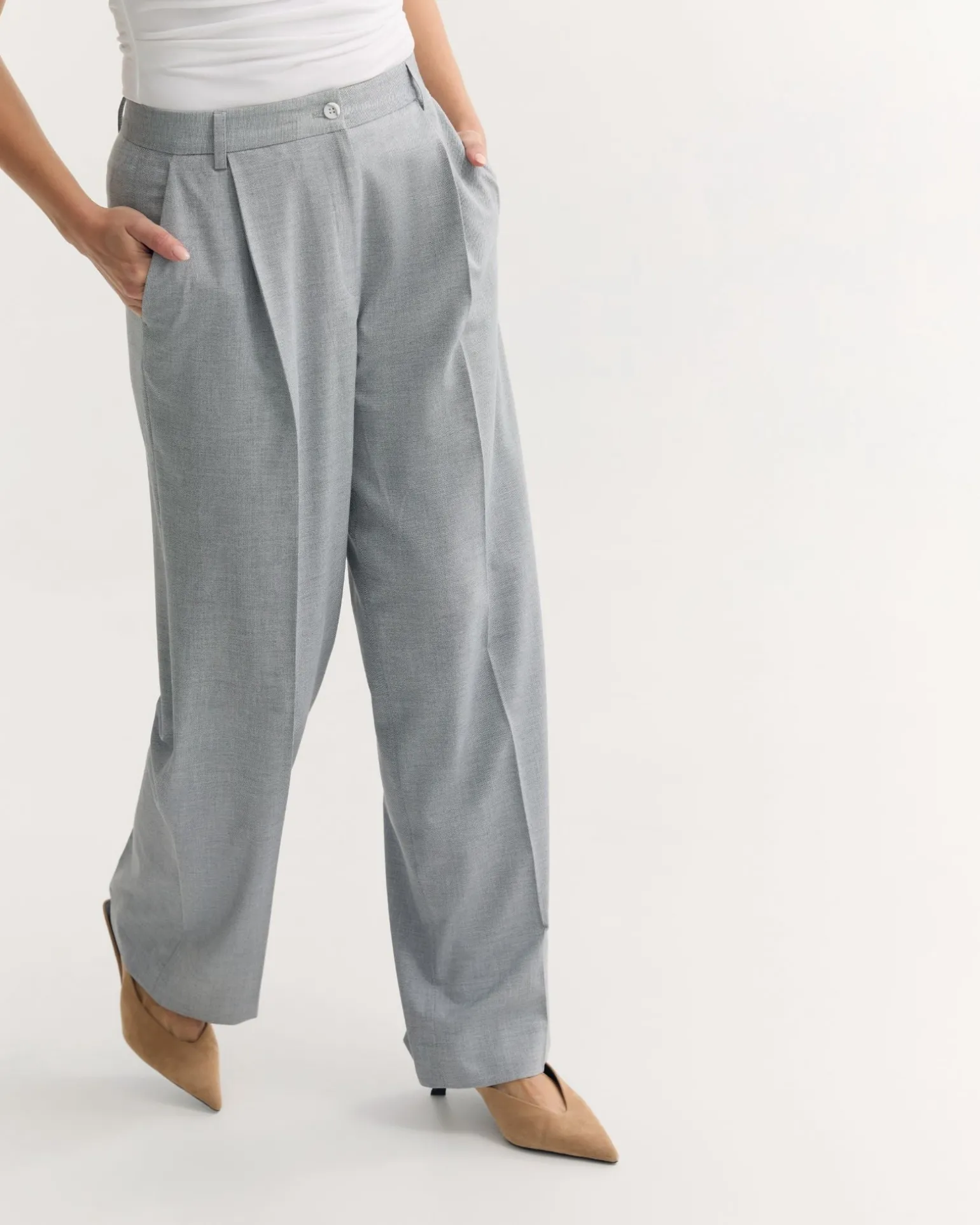 Billie Single Pleat Pant