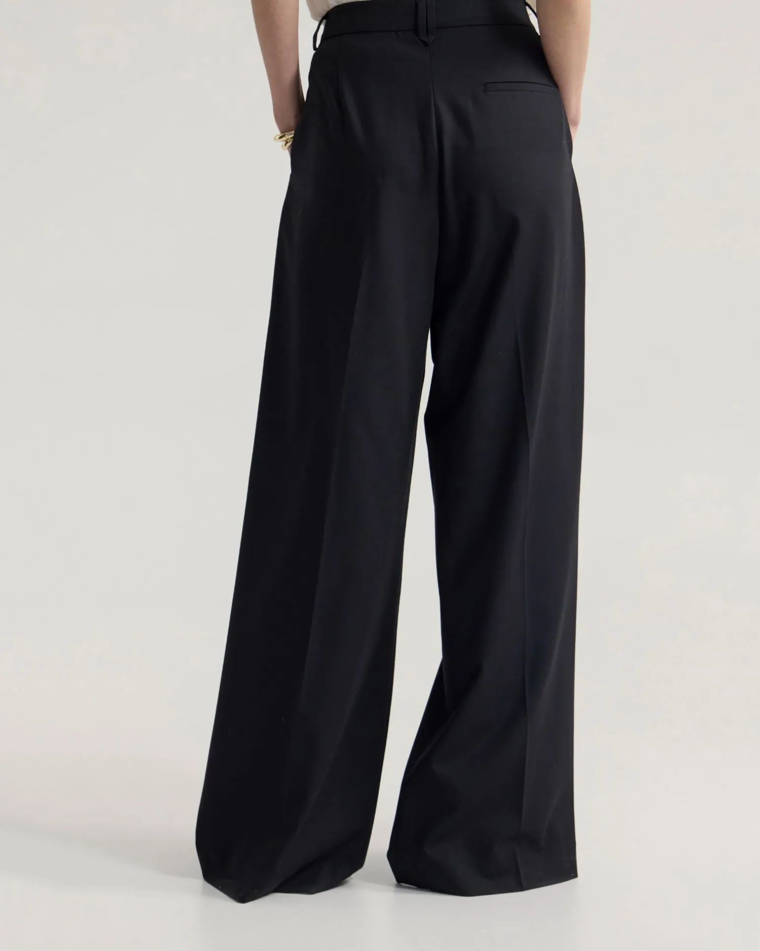 Cameron Pant