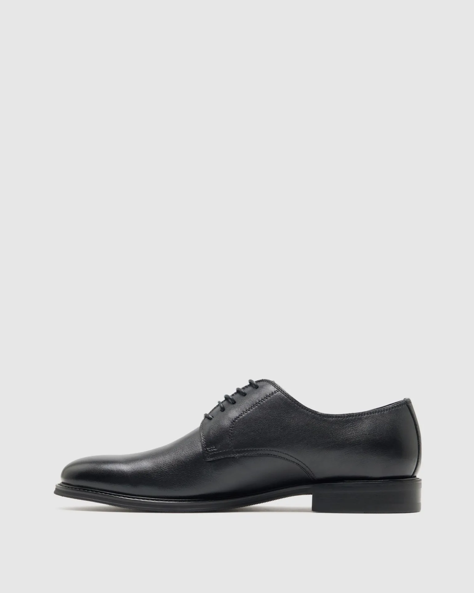Carter Leather Derby Shoe