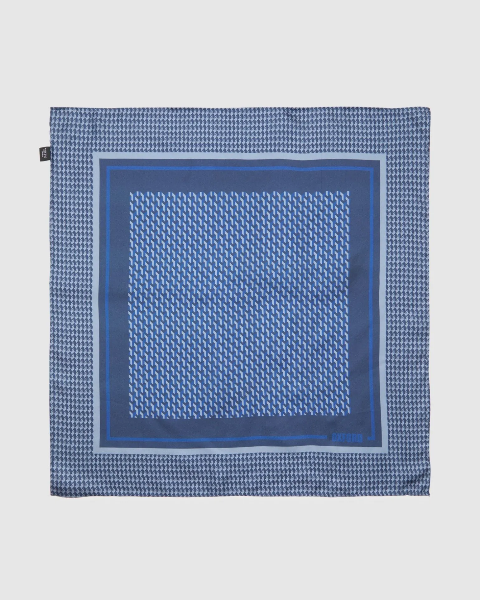 Cyril Silk Cravat