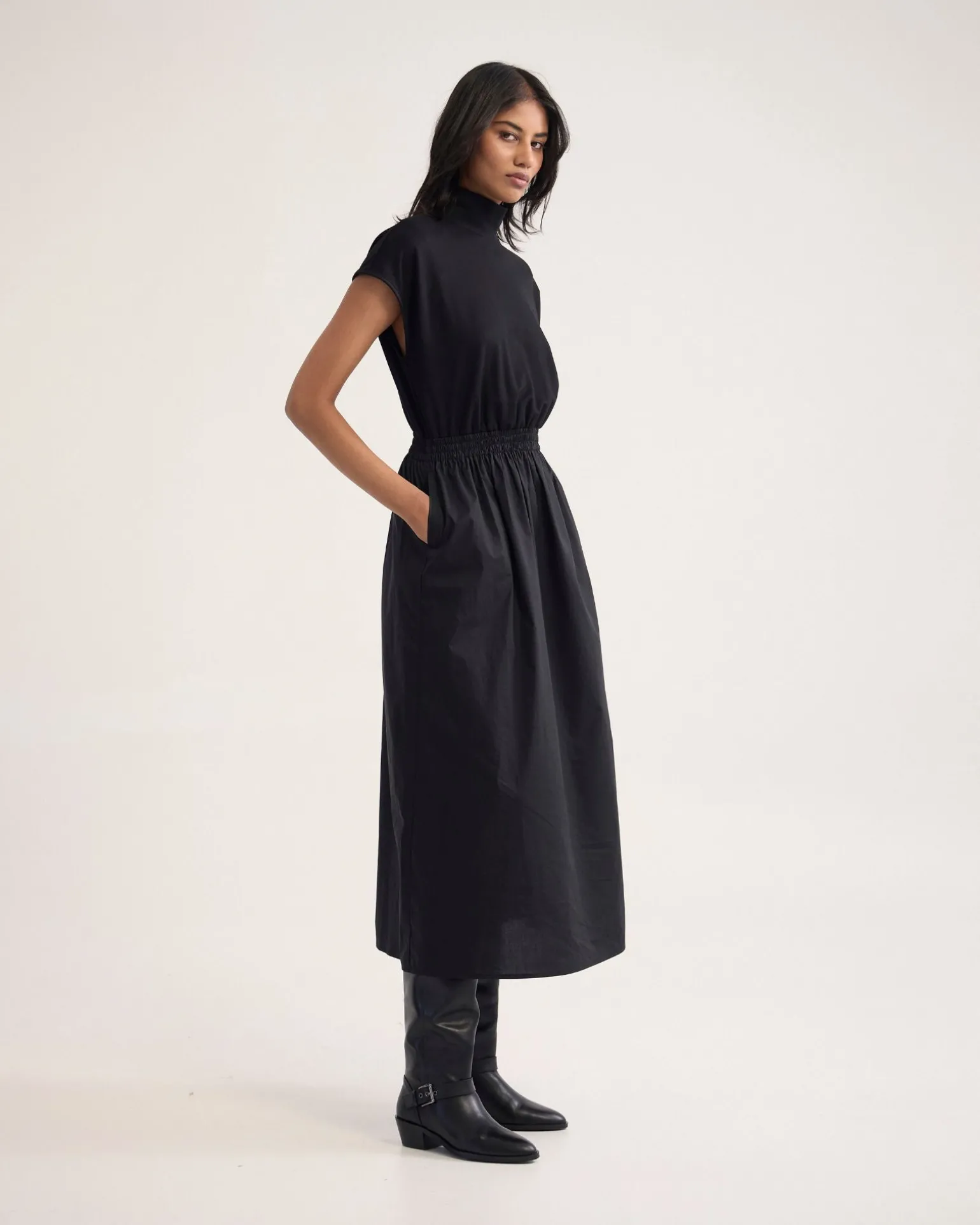 Esrealla High Collar Dress