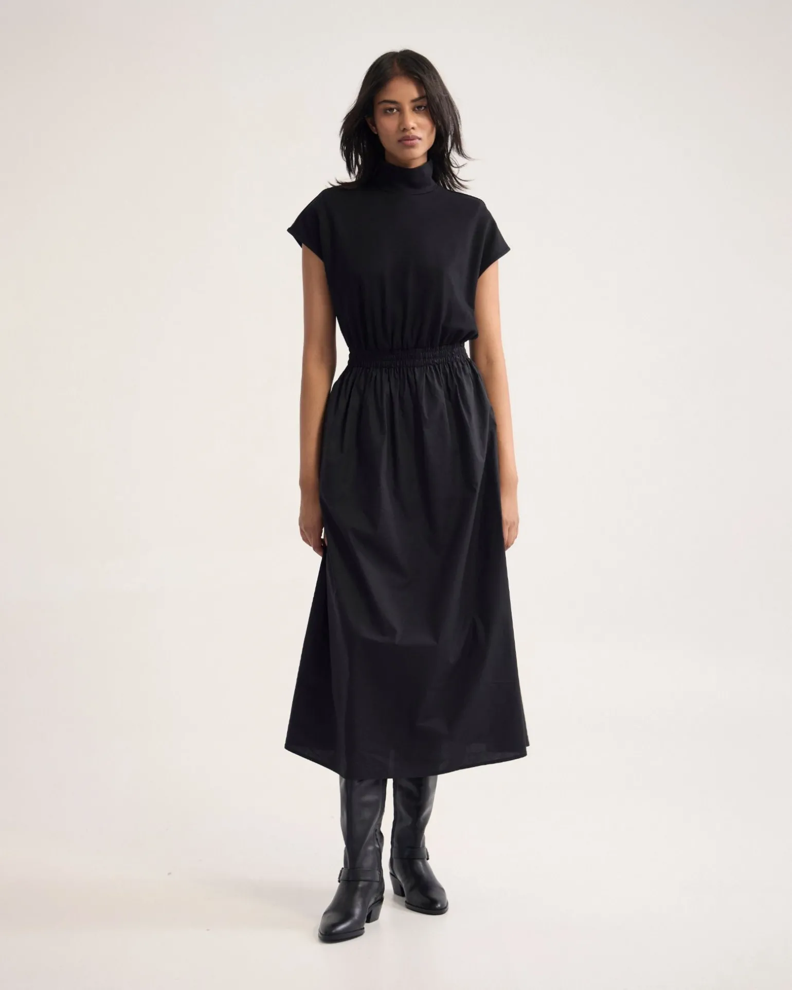 Esrealla High Collar Dress