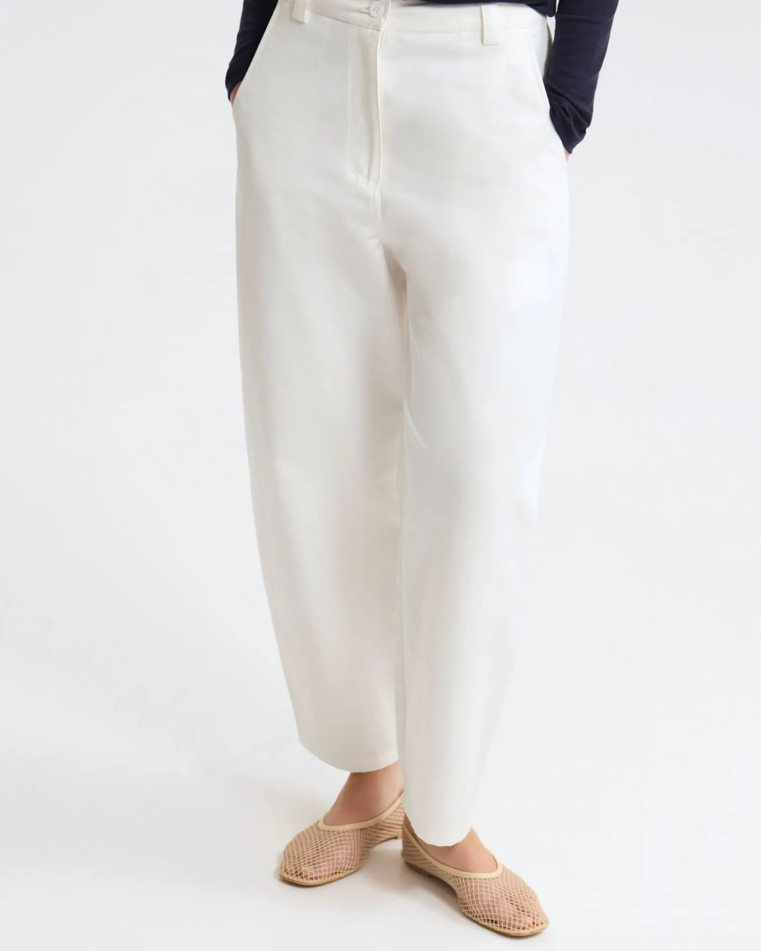 Etta Barrel Leg Cotton Pant