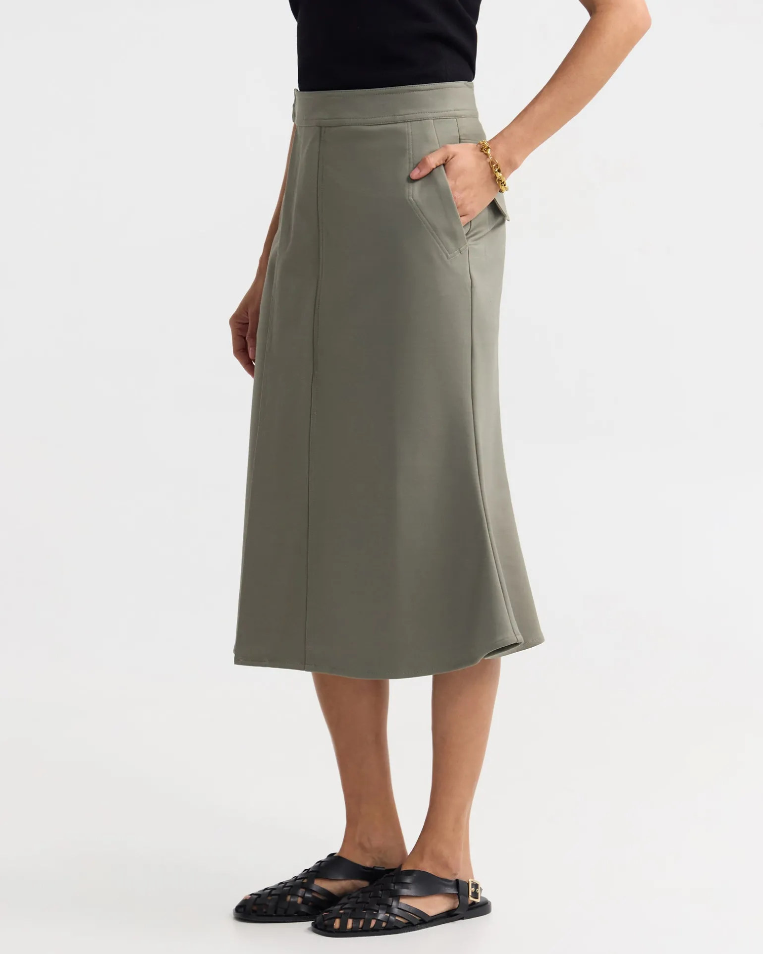 Eva Stretch Skirt