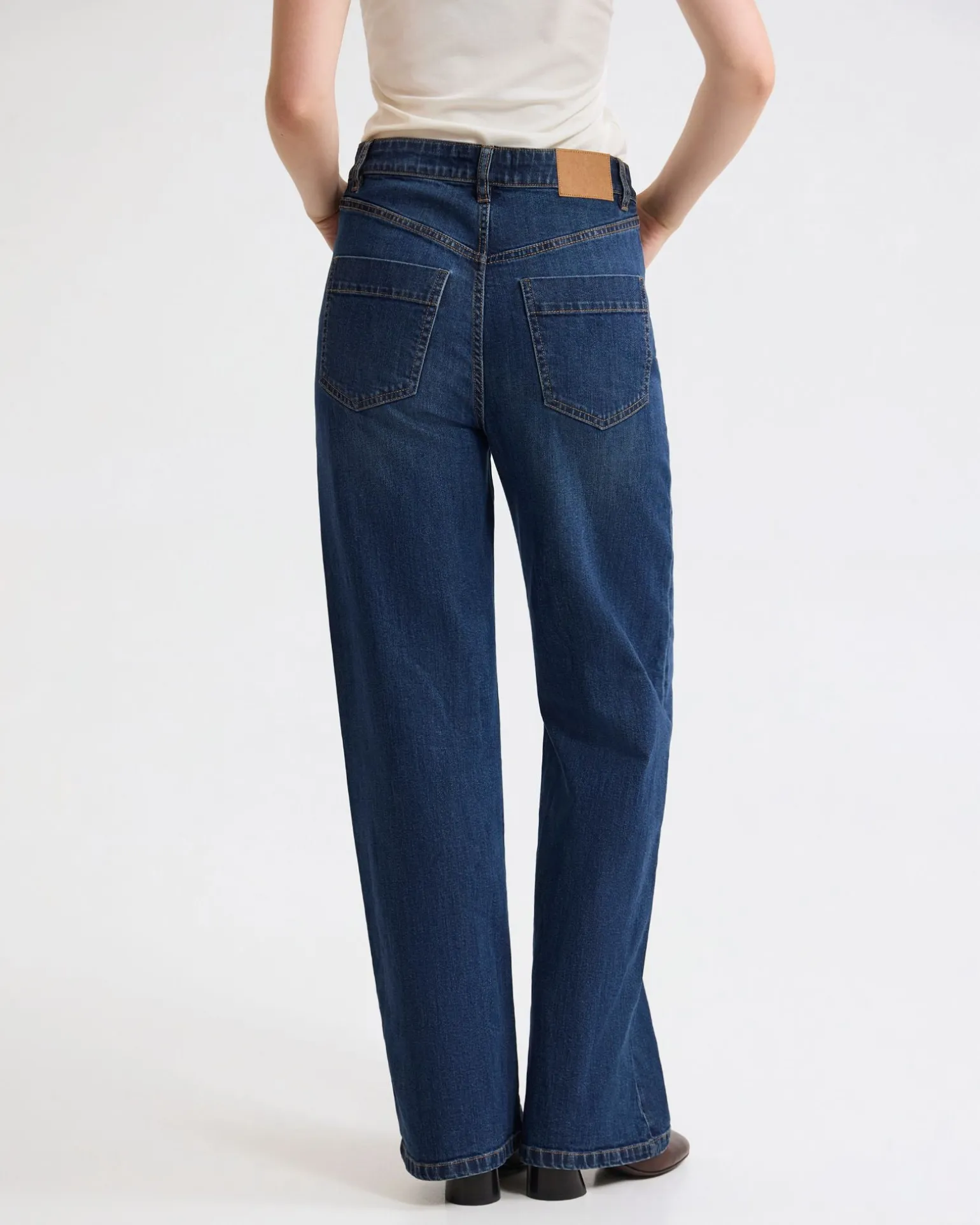 Farah Stretch Denim Jeans