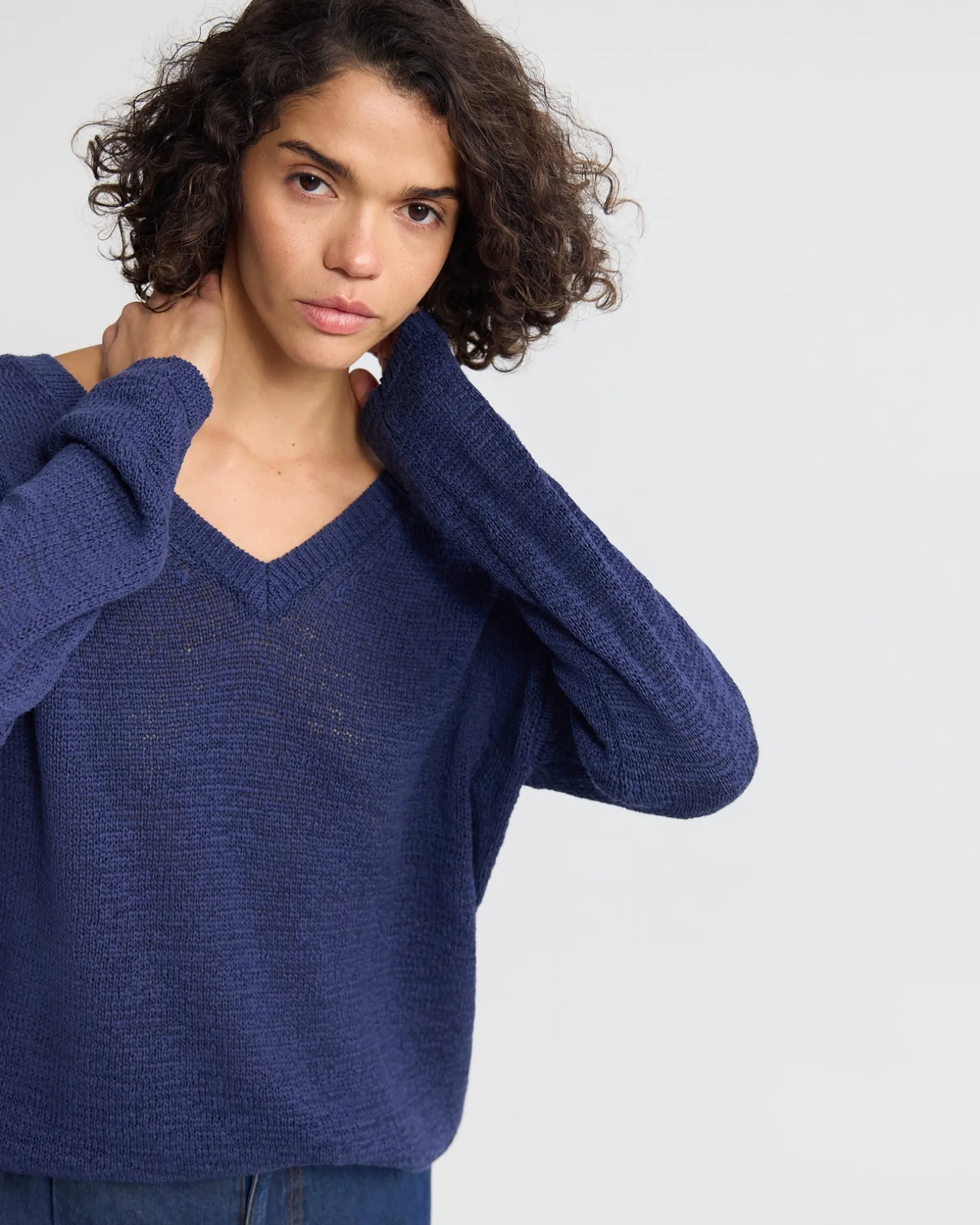 Fleur Chunky V-Neck Knit