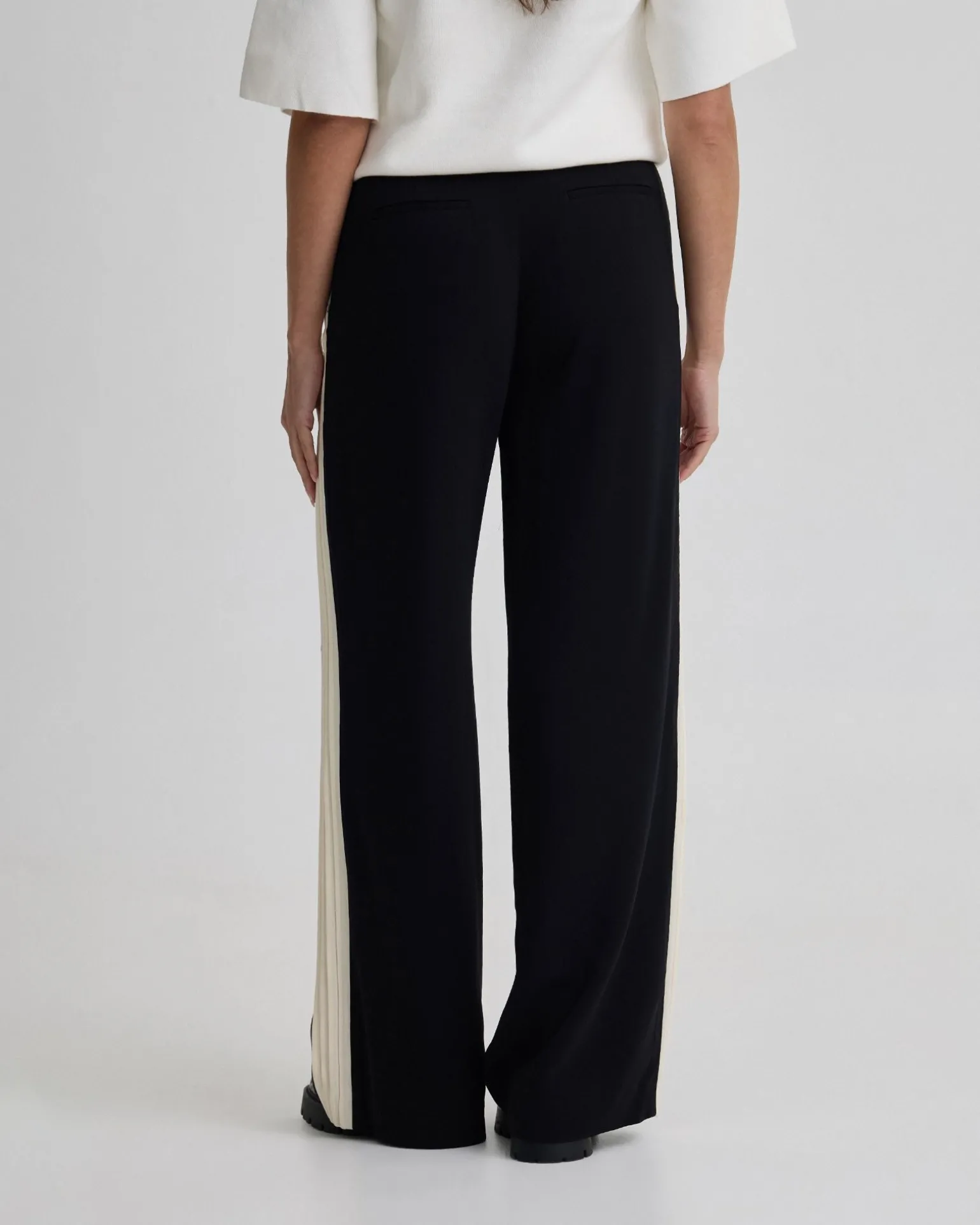 Ines Contrast Panel Pants