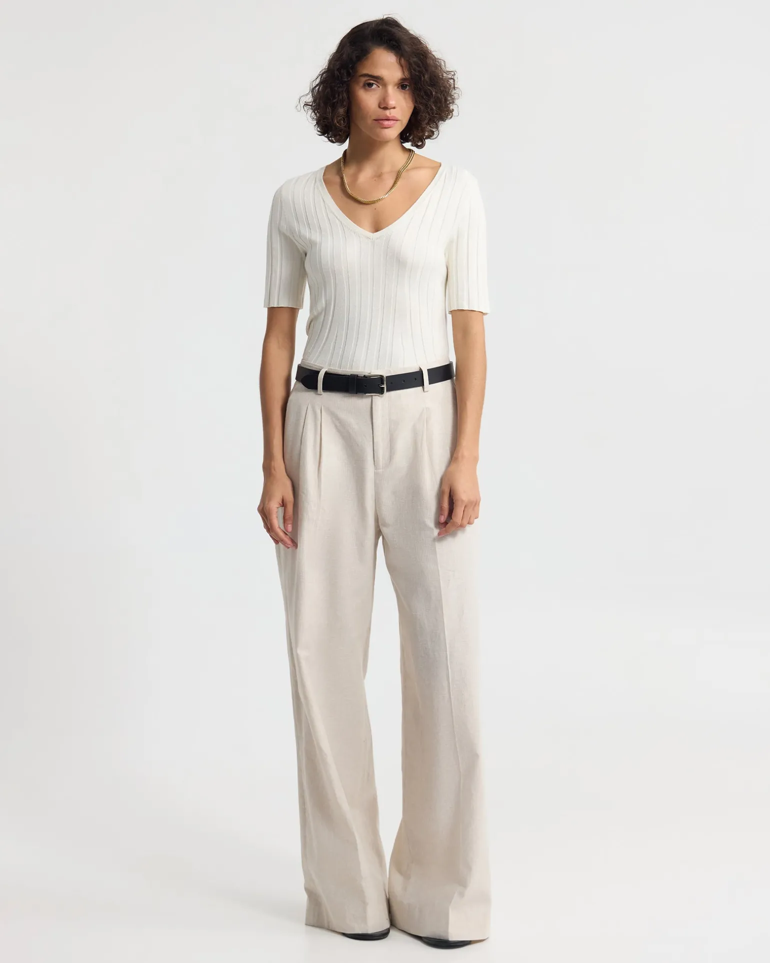 Lucy Rib V-Neck Knit