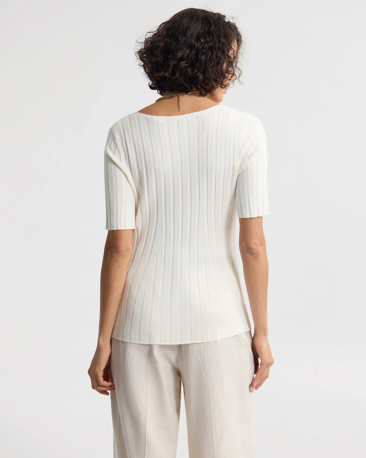 Lucy Rib V-Neck Knit