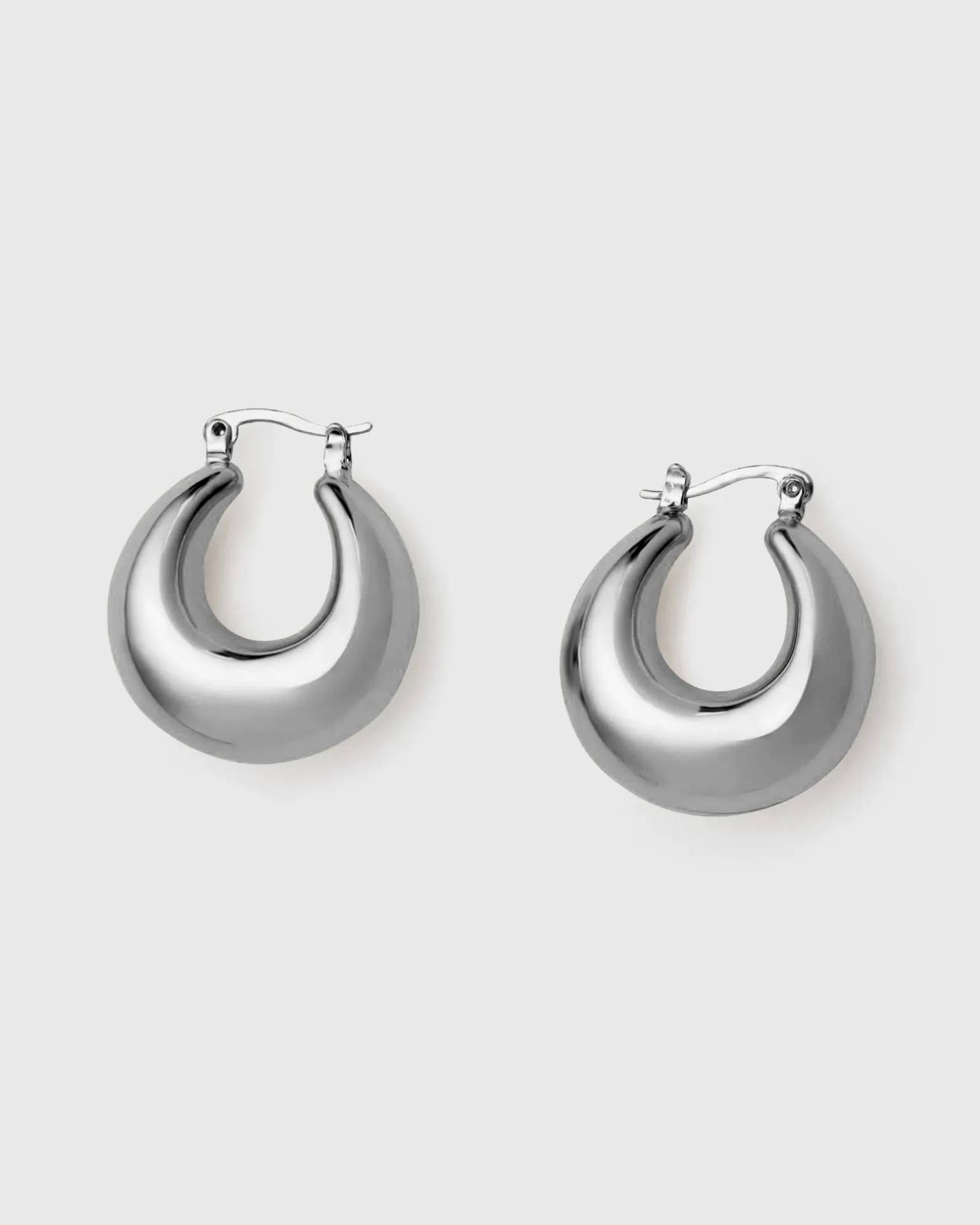 Raleigh Tapered Drop Earring