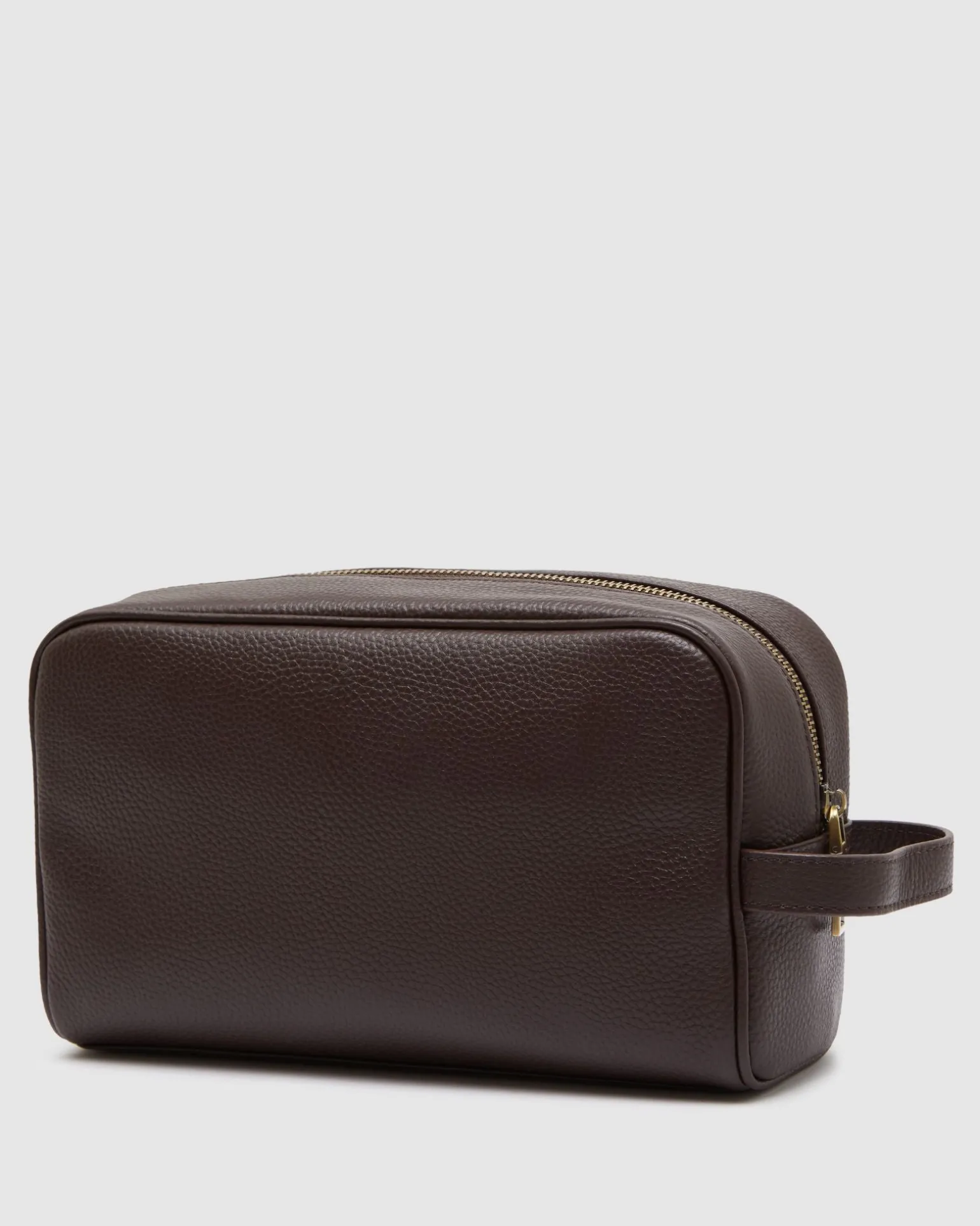 Royce Leather Wash Bag