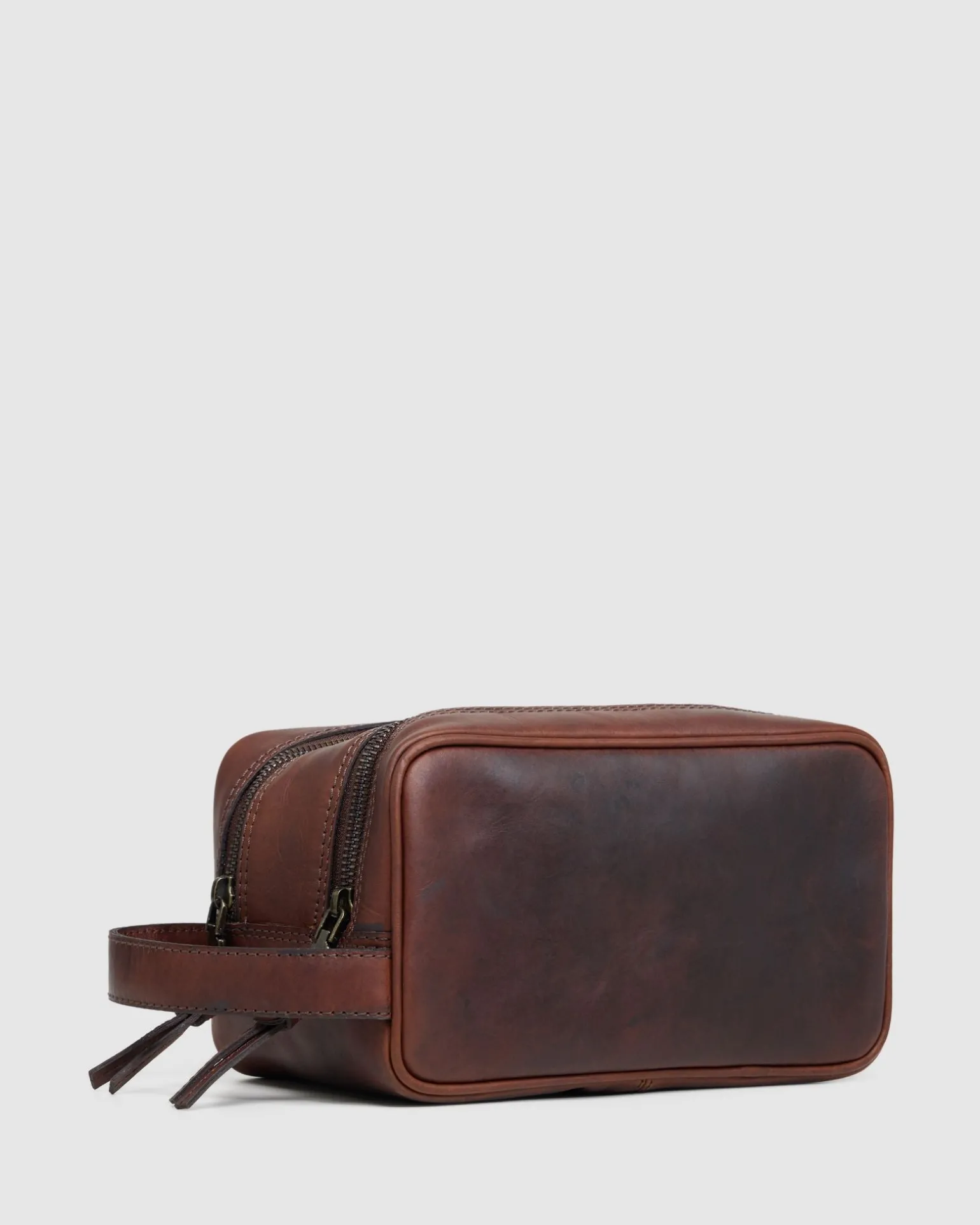 Traveller Leather Wash Bag