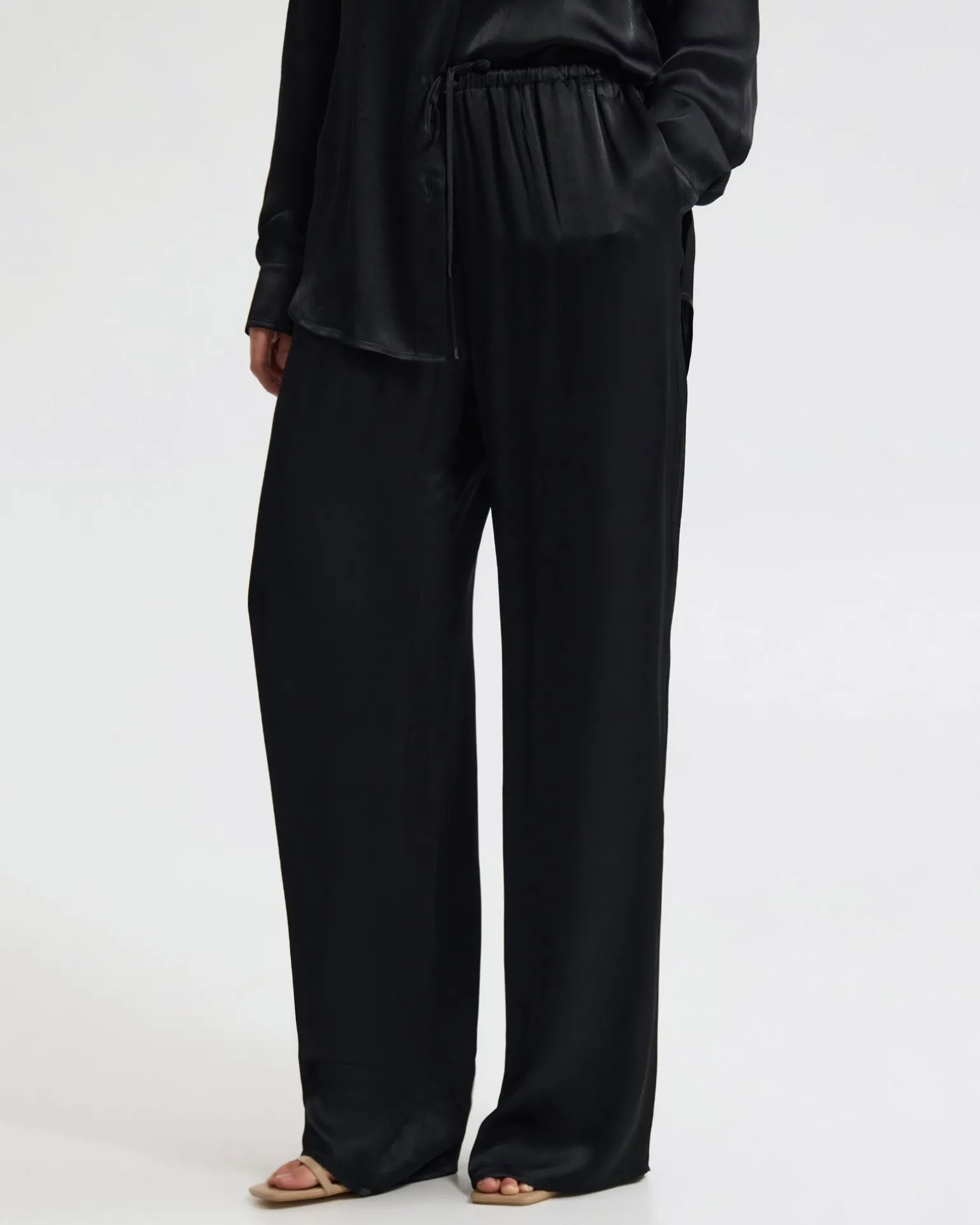 Willow Viscose Silky Pant